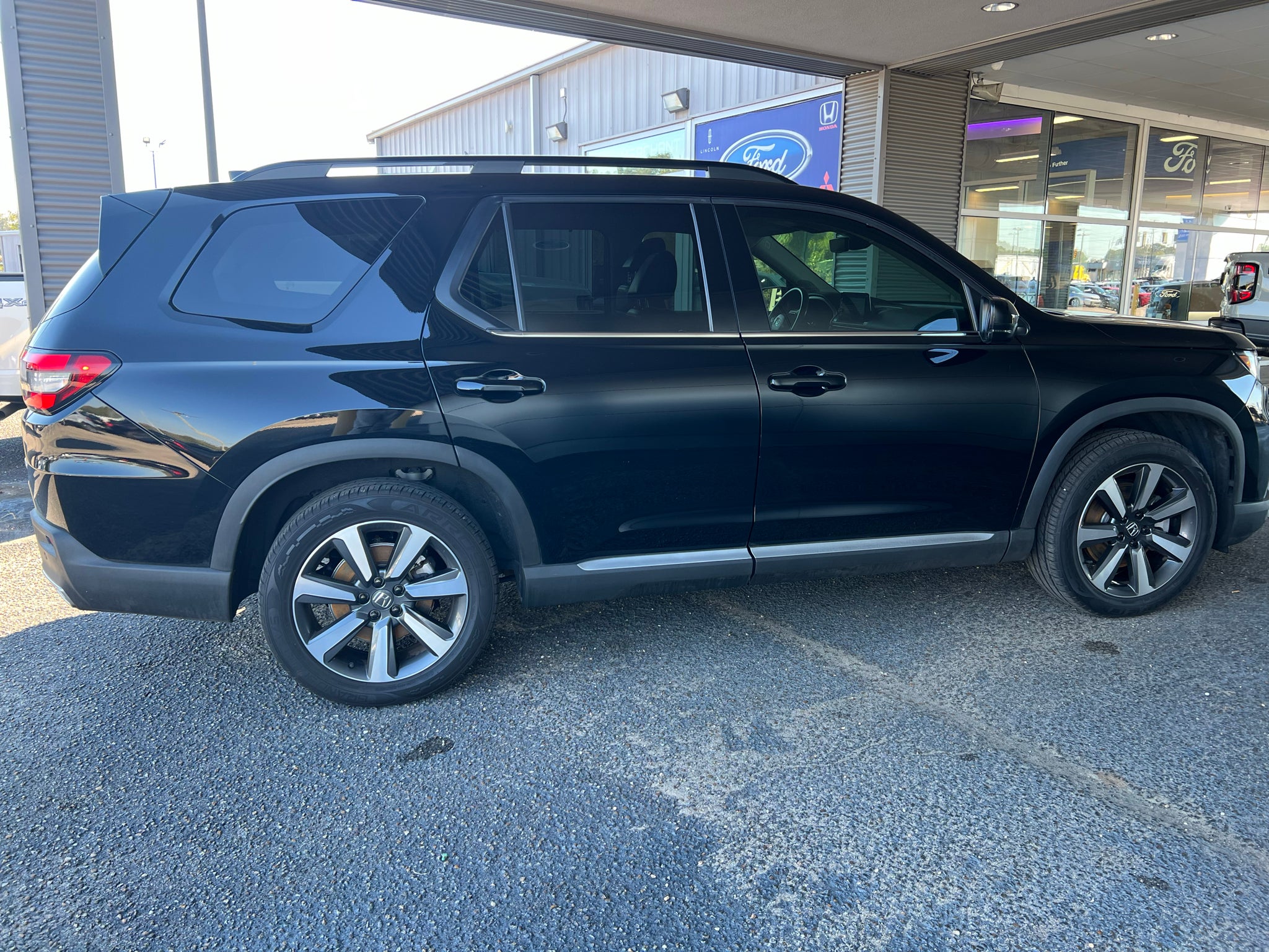 2024 Honda Pilot Touring