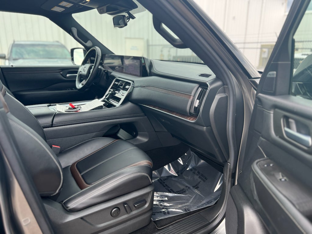 2025 Nissan Armada SL