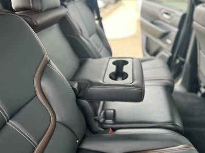 2025 Nissan Armada SL