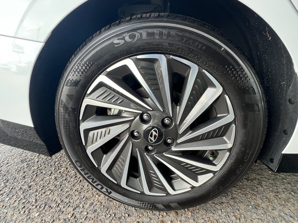 2025 Hyundai Sonata Hybrid SEL