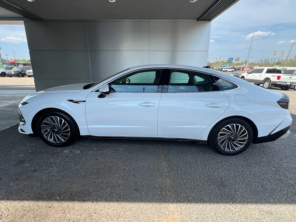 2025 Hyundai Sonata Hybrid SEL