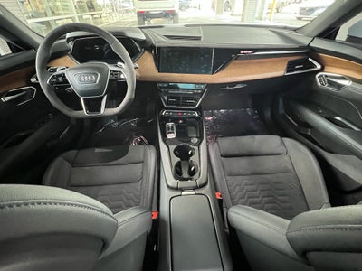 2023 Audi e-tron GT Prestige