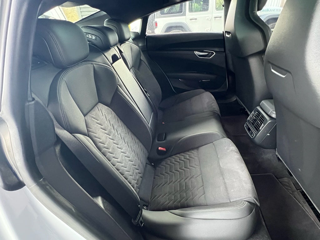 2023 Audi e-tron GT Prestige