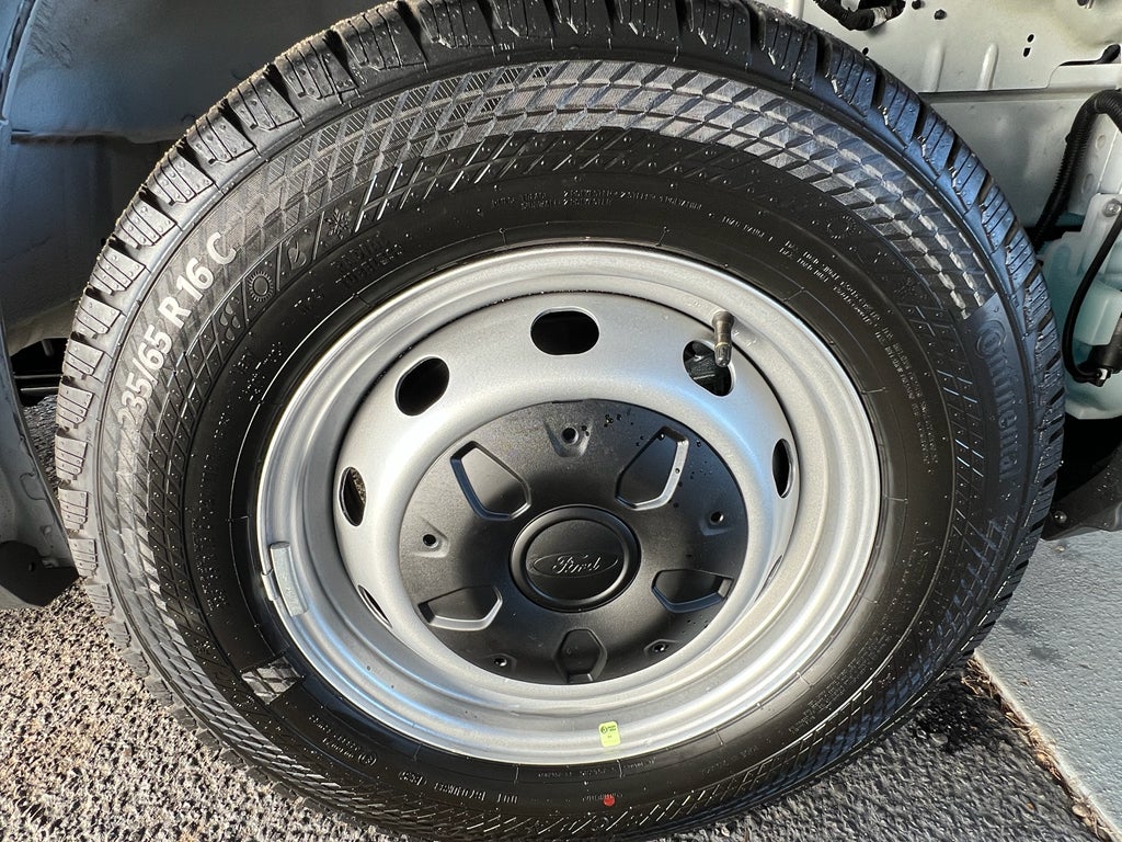 2025 Ford Transit Wagon XL