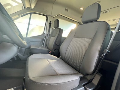 2025 Ford Transit Wagon XL