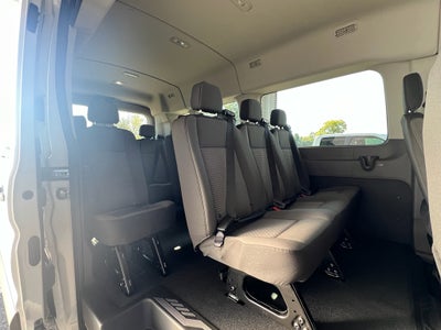 2025 Ford Transit Wagon XL