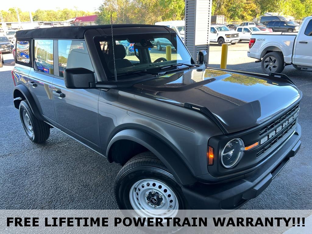 2025 Ford Bronco Base