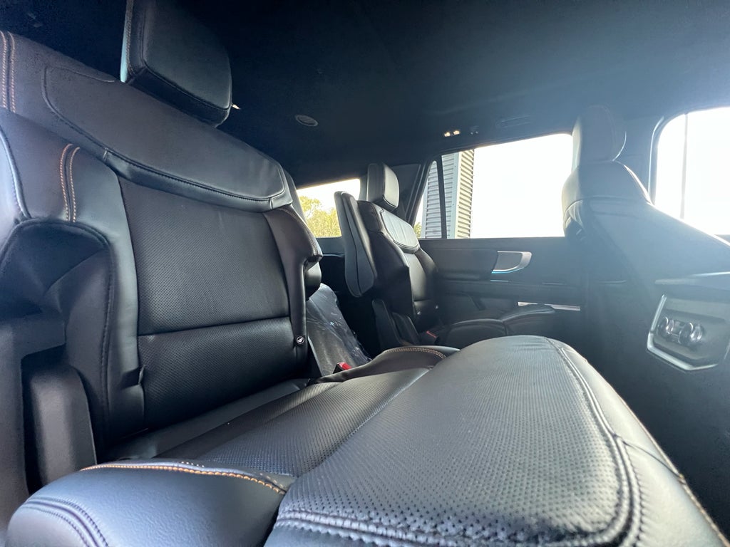 2025 Ford Expedition Tremor