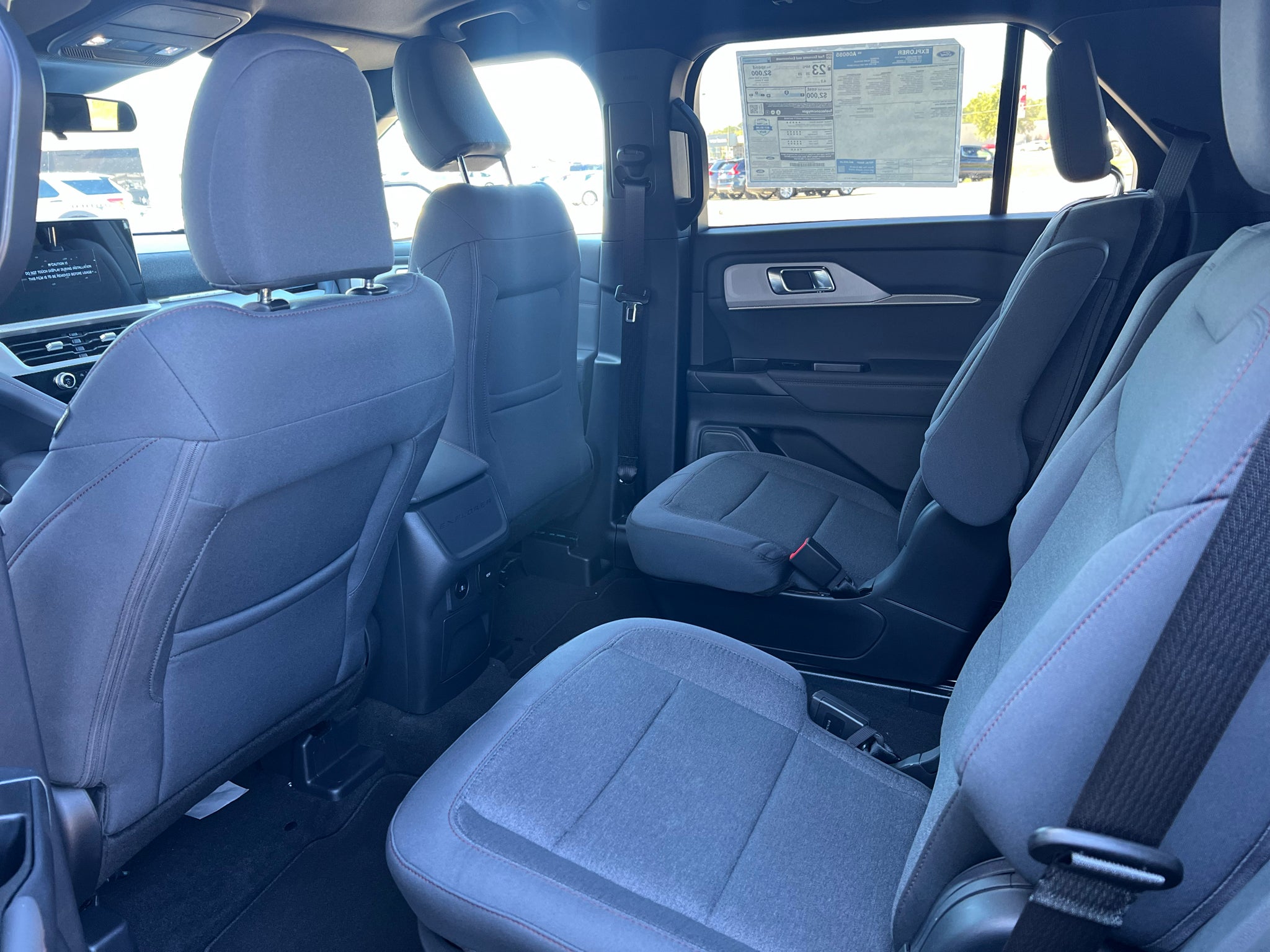 2027 Ford Explorer Active w/200A Pkg