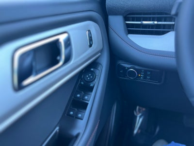 2027 Ford Explorer Active w/200A Pkg