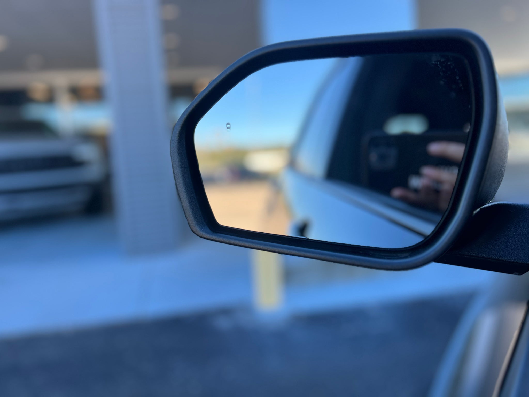 2027 Ford Explorer Active w/200A Pkg