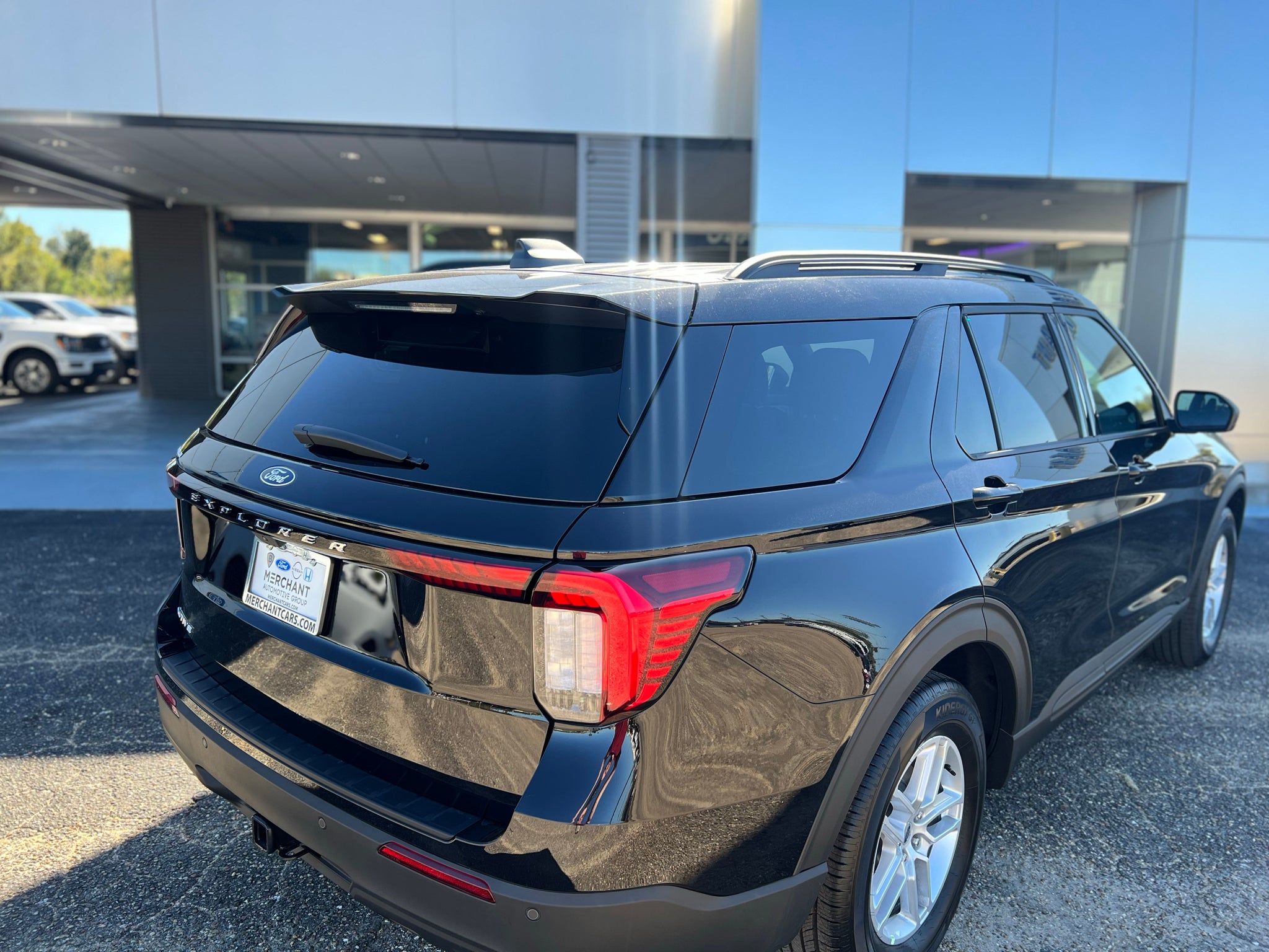 2027 Ford Explorer Active w/200A Pkg
