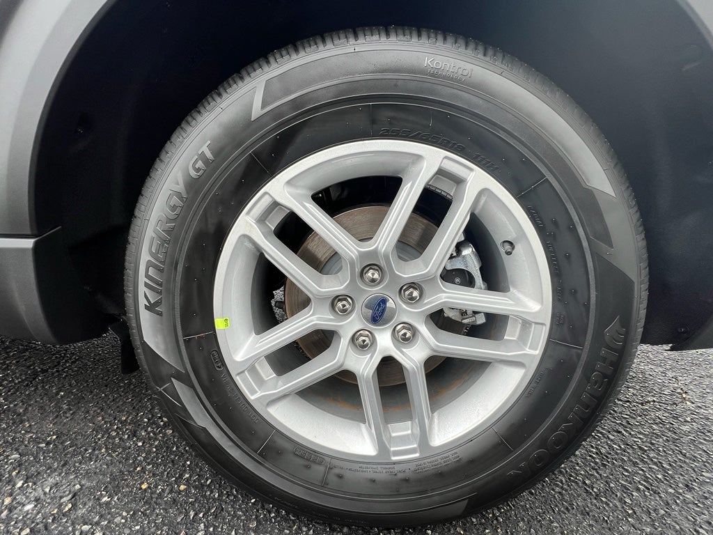 2026 Ford Explorer Active (200A)