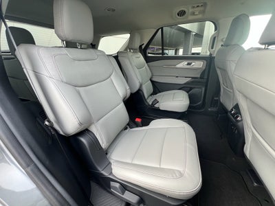 2026 Ford Explorer Active (200A)