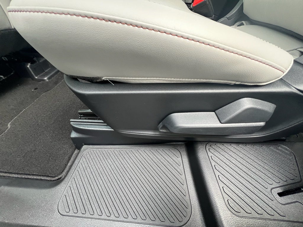 2026 Ford Explorer Active (200A)