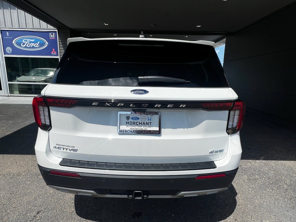 2026 Ford Explorer Active w/200A Pkg