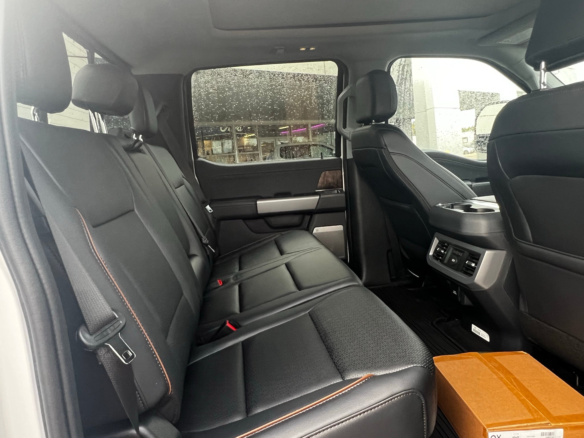 2027 Ford F-250 LARIAT