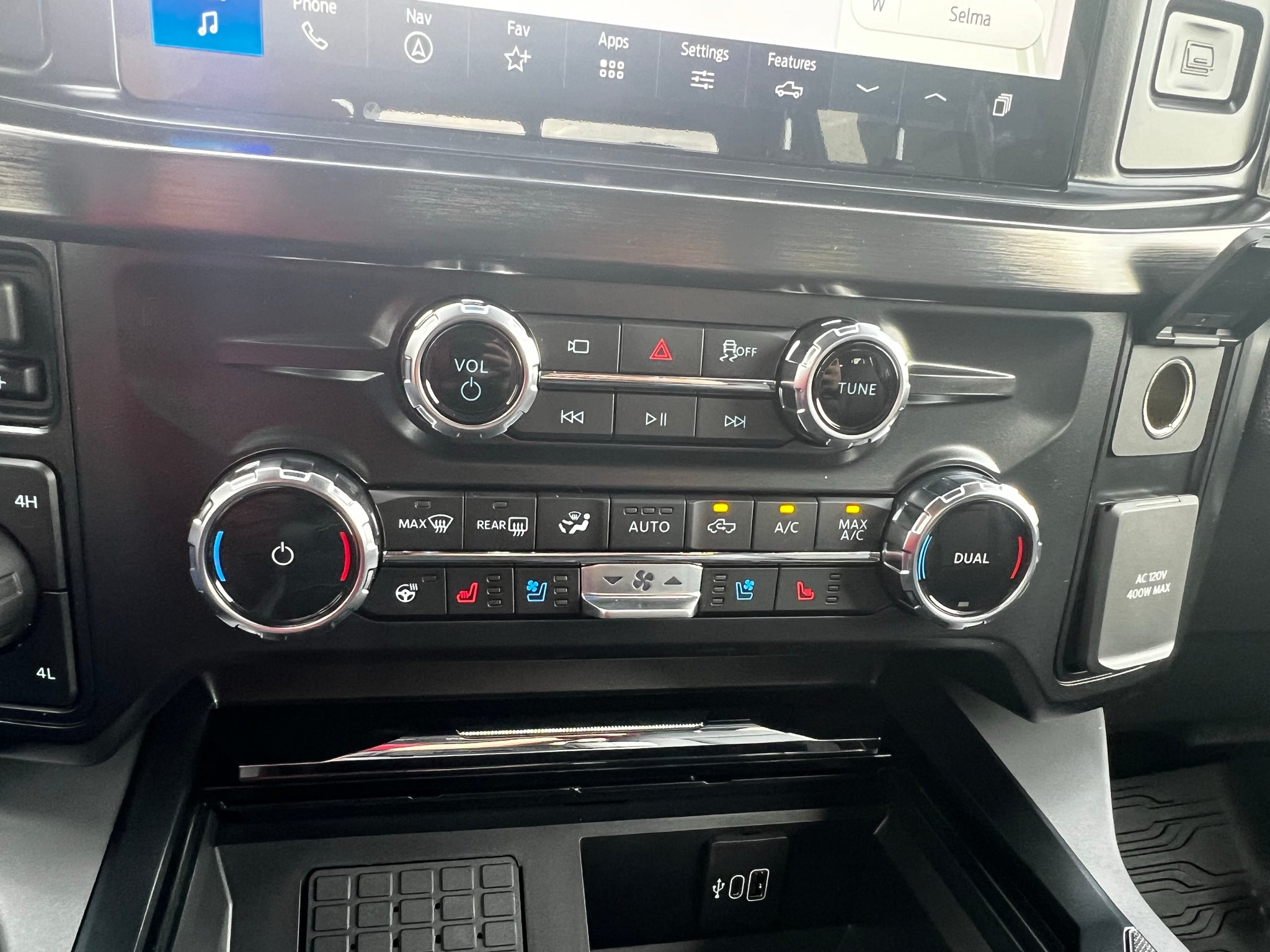 2027 Ford F-250 LARIAT