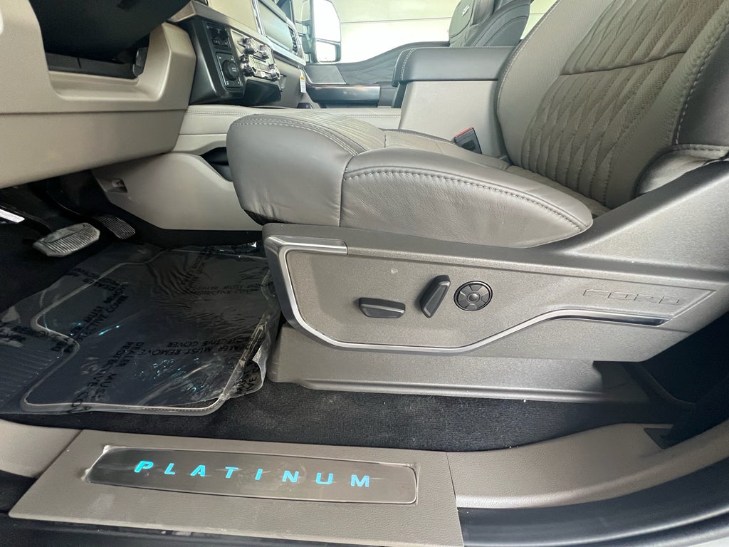 2026 Ford F-350 Platinum