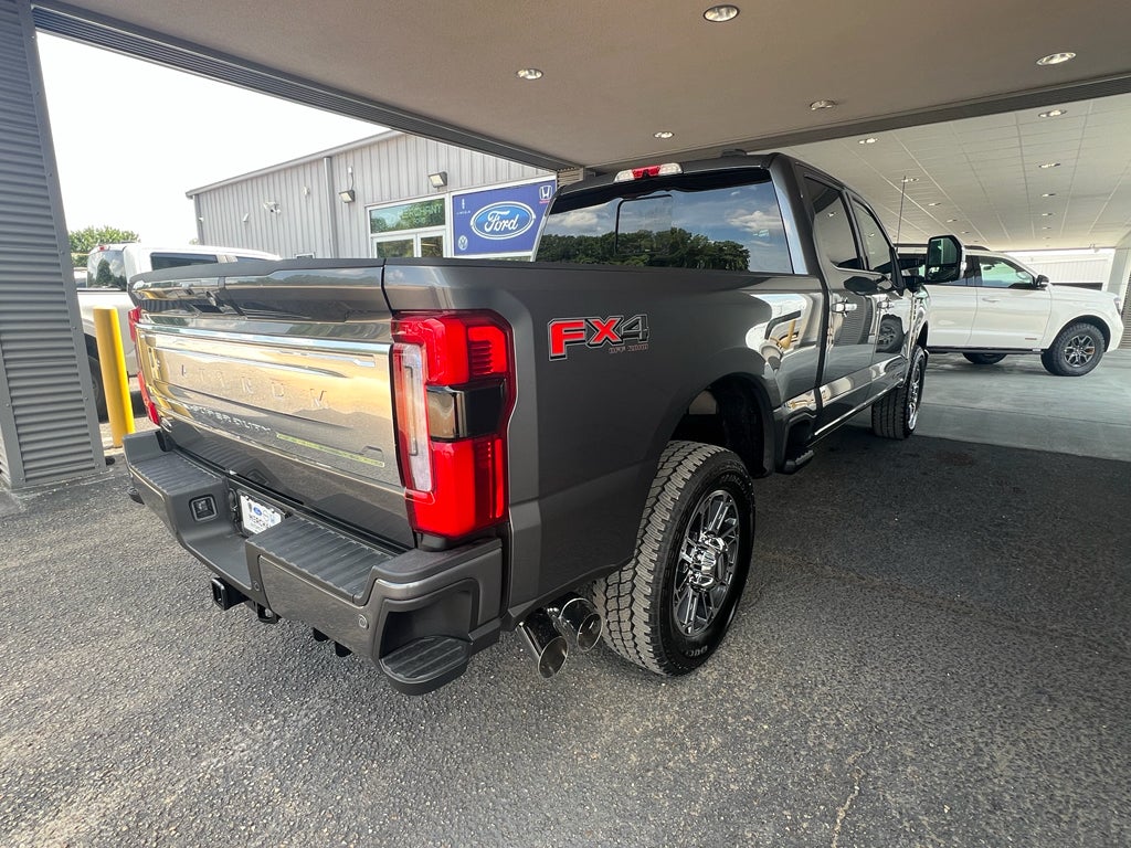 2026 Ford F-350 Platinum