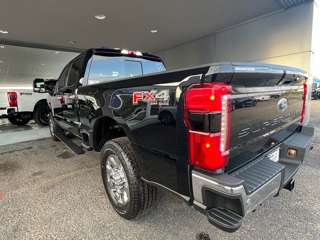 2026 Ford F-350 LARIAT