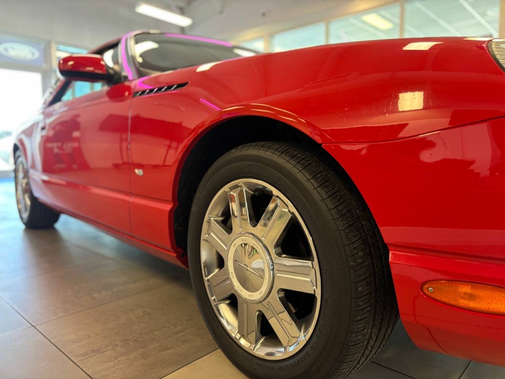2004 Ford Thunderbird Deluxe