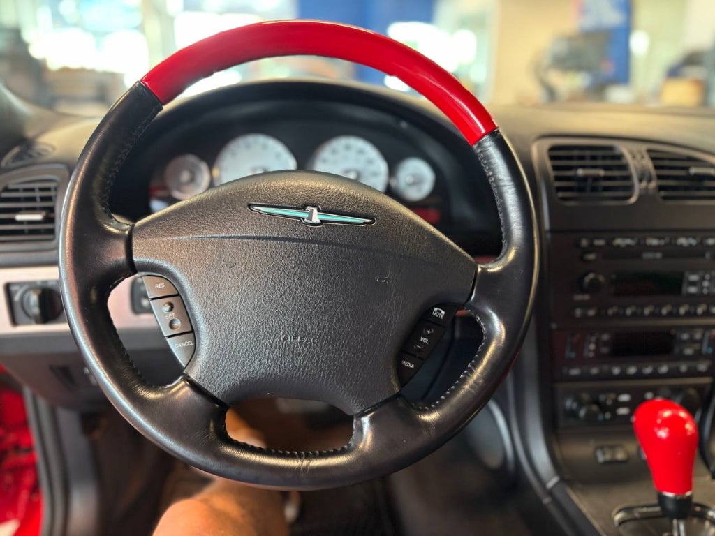 2004 Ford Thunderbird Deluxe