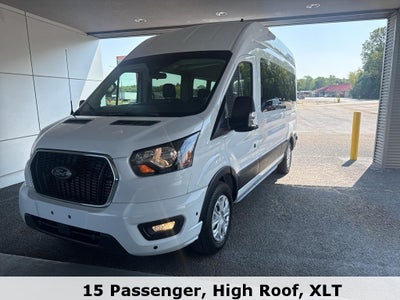 2024 Ford Transit Wagon XLT
