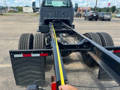 2024 Ford F-750 Base