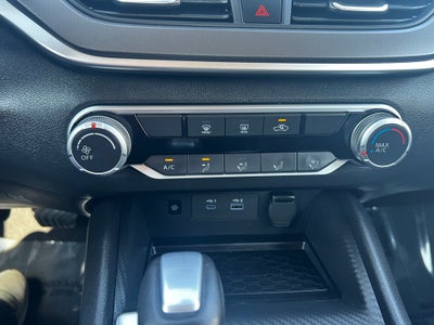 2026 Nissan Altima SR