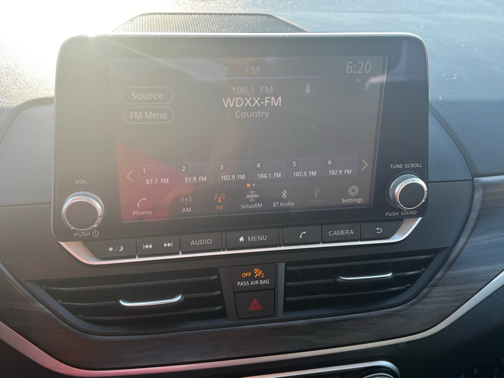 2025 Nissan Altima SV