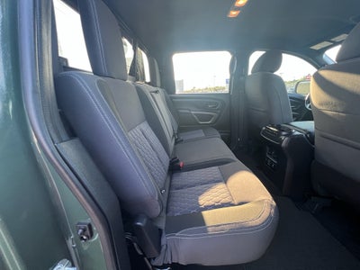 2024 Nissan Titan SV