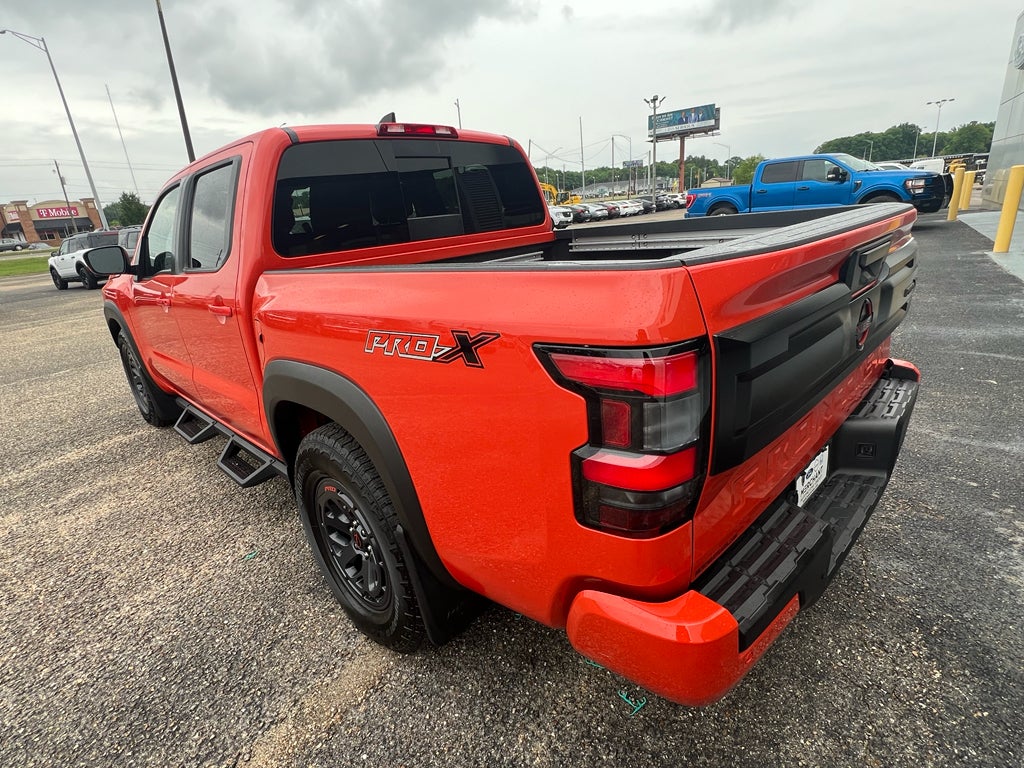 2025 Nissan Frontier PRO-X