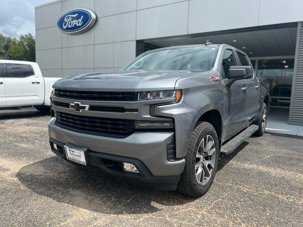 2021 Chevrolet Silverado RST
