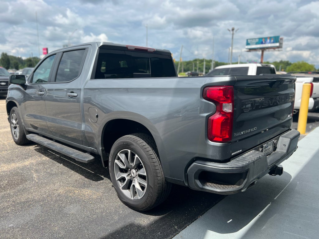 2021 Chevrolet Silverado RST