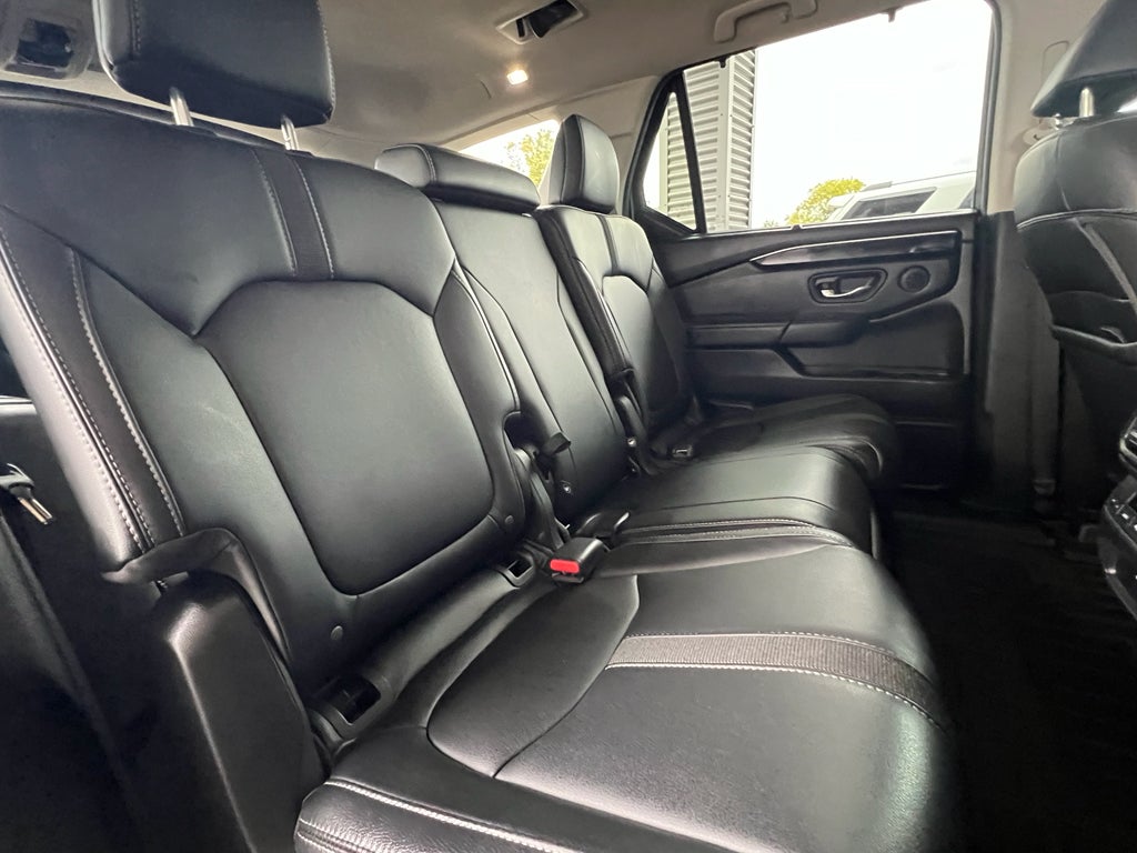 2024 Honda Pilot EX-L 8 Passenger
