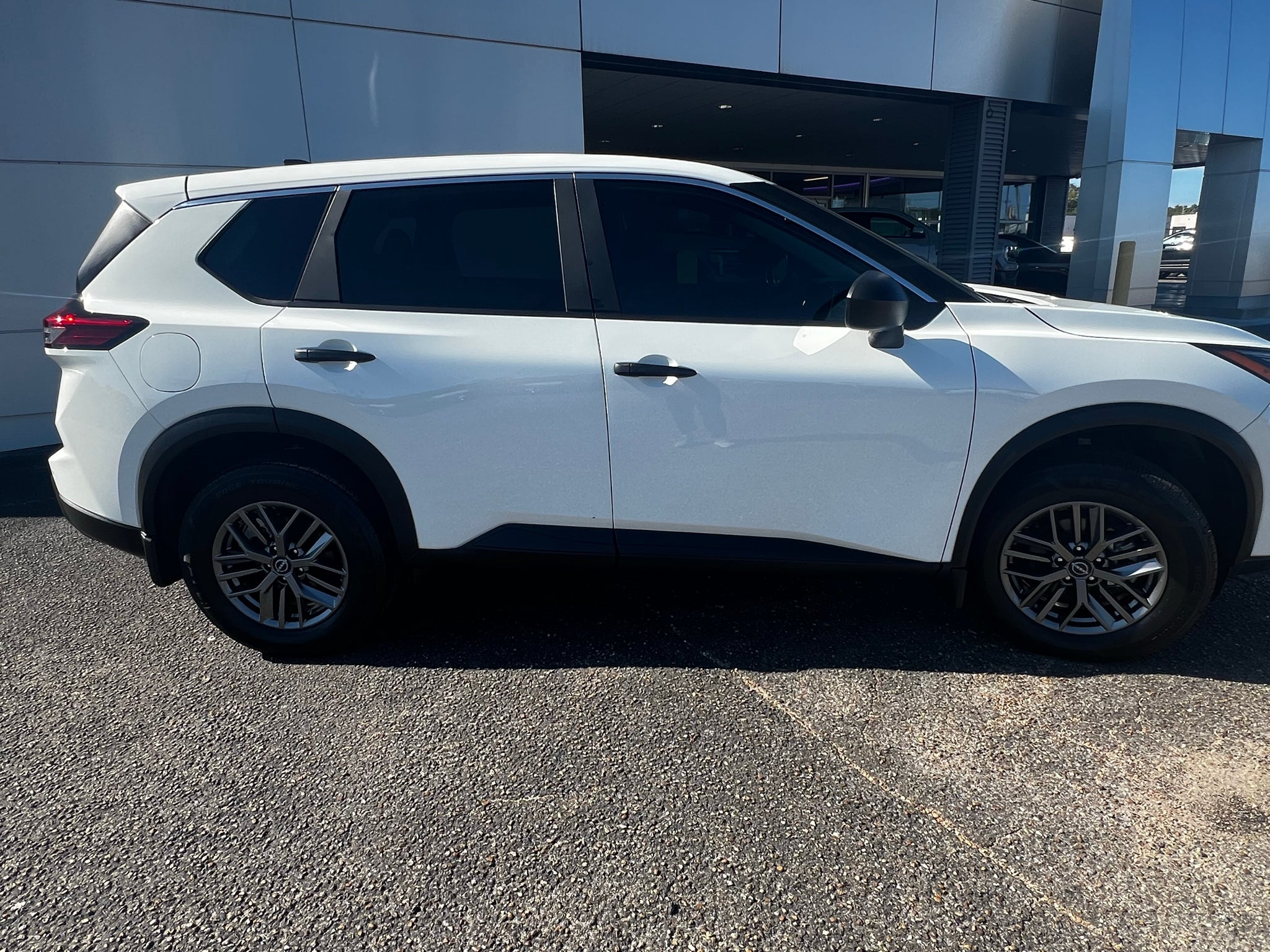 2025 Nissan Rogue S