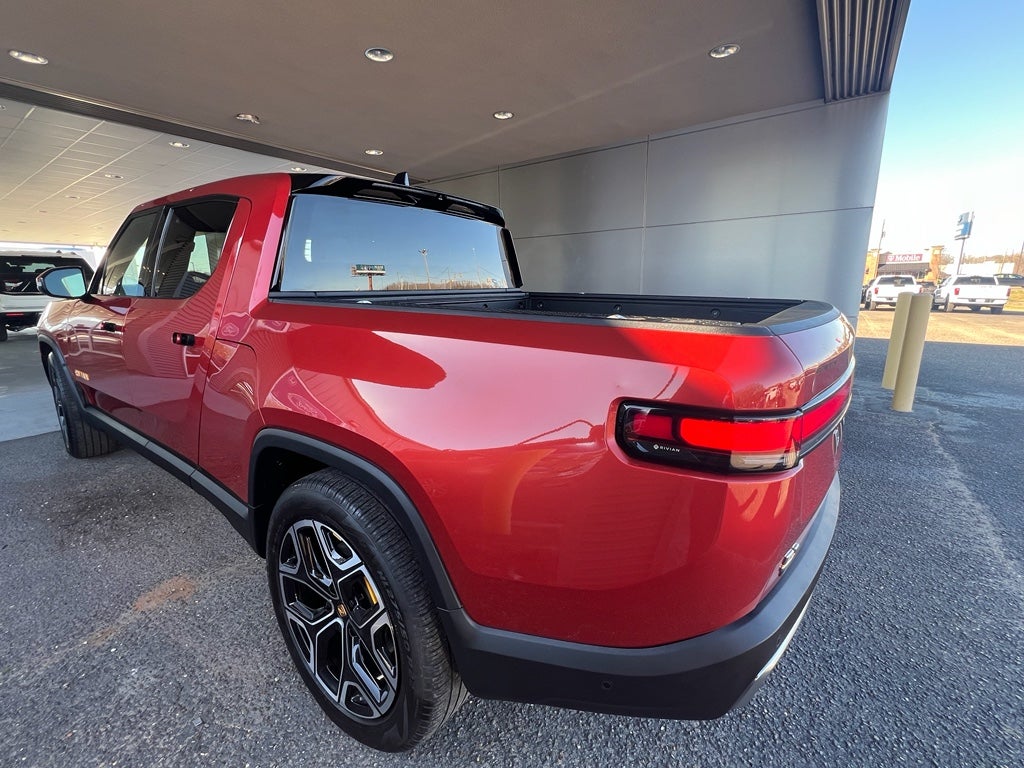 2023 Rivian R1T Adventure