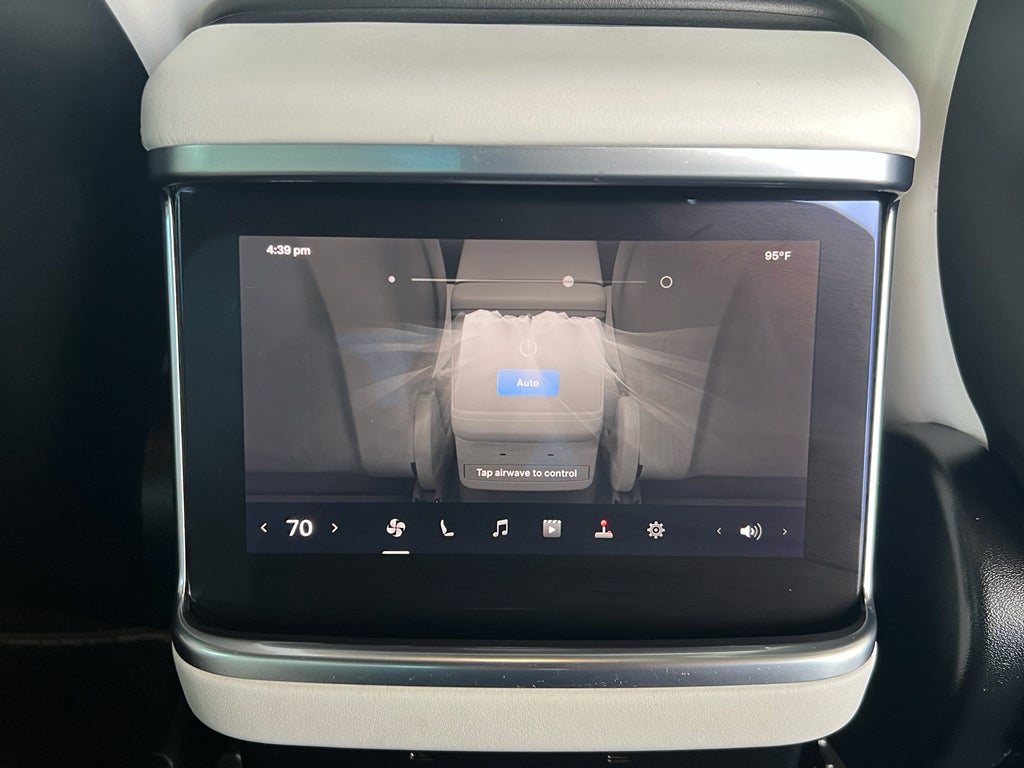 2022 Tesla Model X Plaid