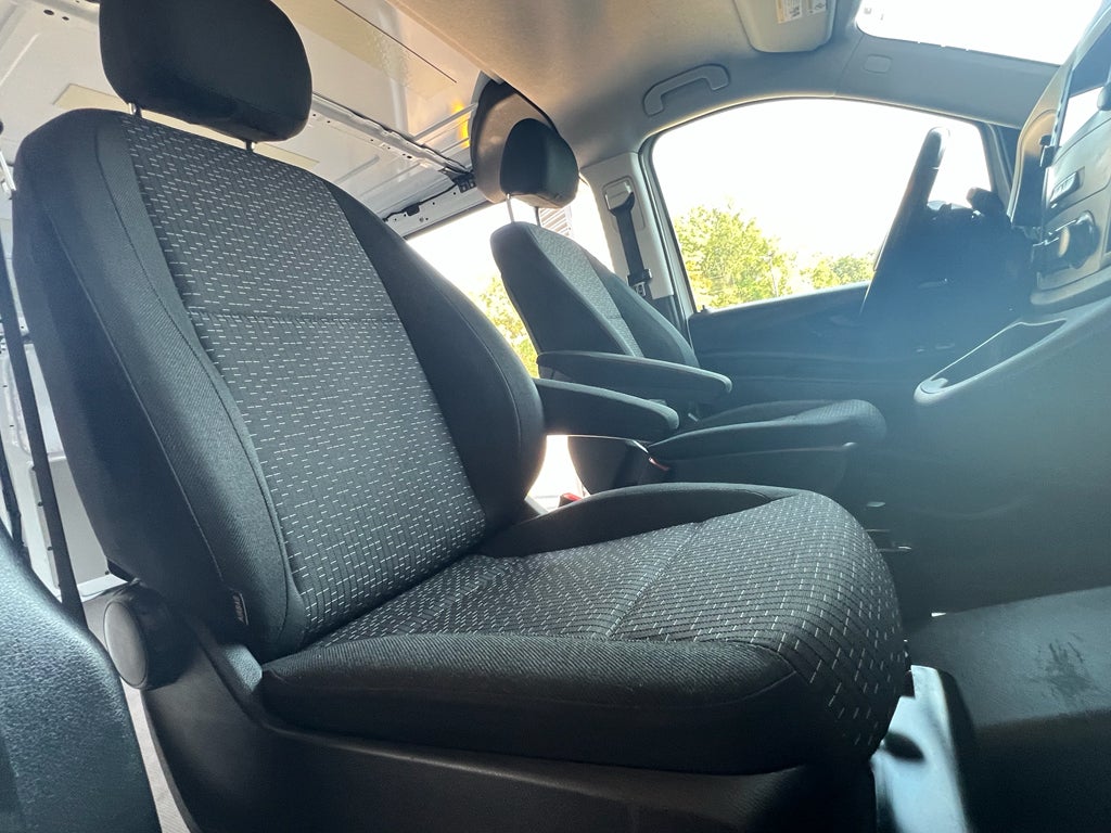 2022 Mercedes-Benz Metris Base